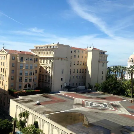 Apartment Vue Et Negresco. Nice